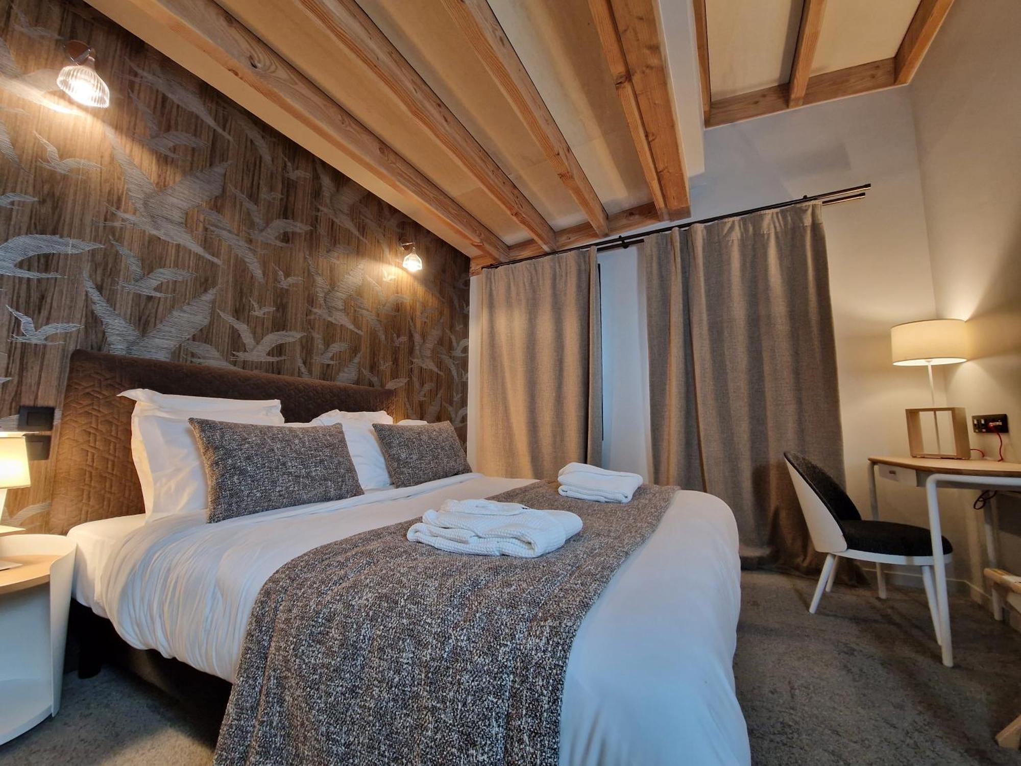 Domaine De L'Epau Eco-Resort Yvre-l'Eveque Экстерьер фото