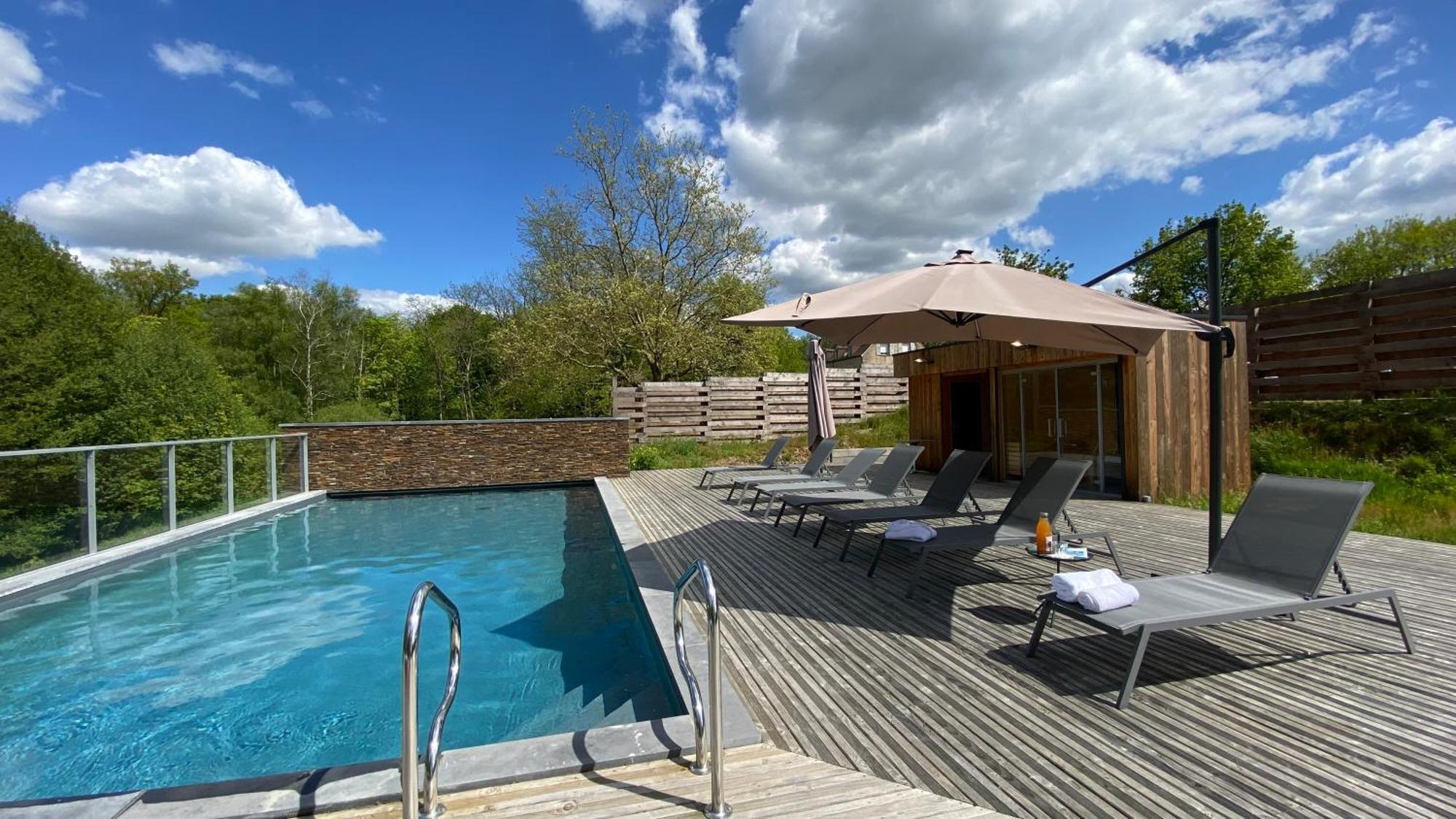 Domaine De L'Epau Eco-Resort Yvre-l'Eveque Экстерьер фото