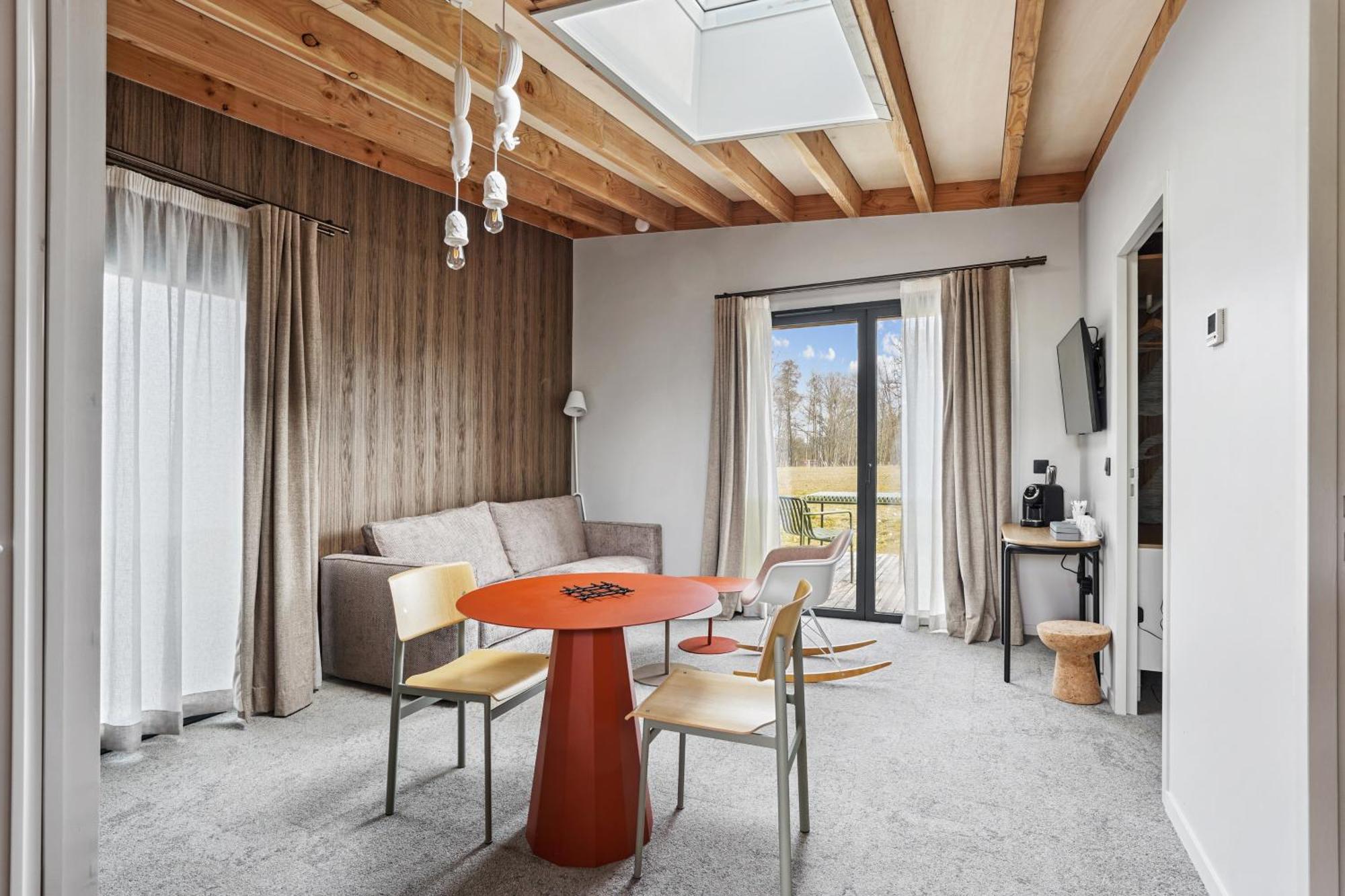 Domaine De L'Epau Eco-Resort Yvre-l'Eveque Экстерьер фото